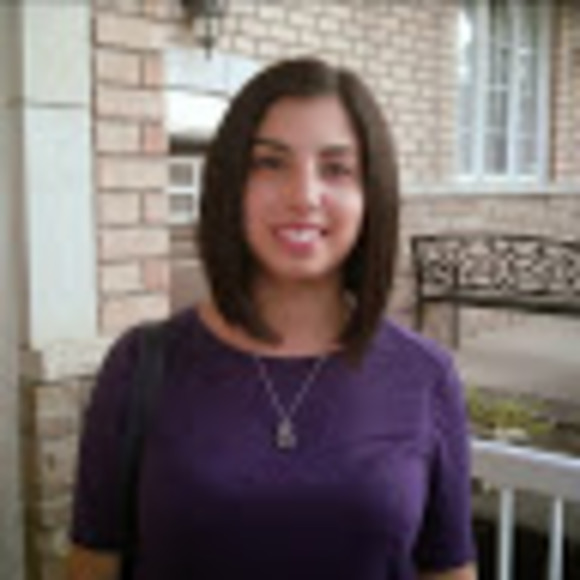 Meet your Posher, Emily - Picture 1 of 1